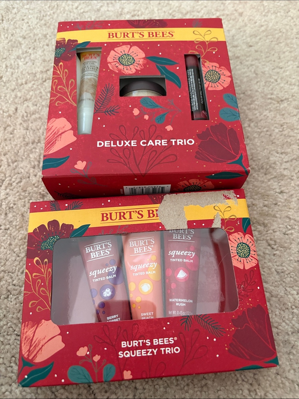 Burt's Bees Deluxe Care Trio Holiday & Squeezy Trio Gift Set